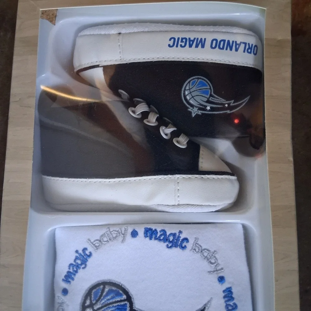 Baby Fanatic NBA Orlando Magic Bib and Pre-Walkers Set 0-6 Months ORM30002 NEW
